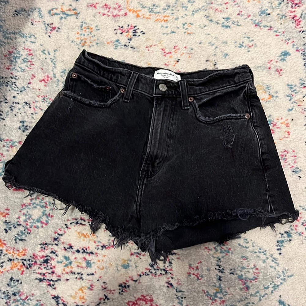ABERCROMBIE & FITCH THE MOM SHORT HIGH RISE CURVE LOVE